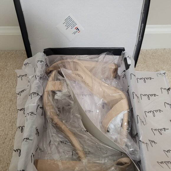 Lulu's Tan Faux Suede Ankle Strap Block Heels, Size 7.5, New With Box - Picture 4 of 4